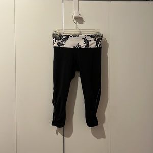 Lululemon Cropped Leggings 4